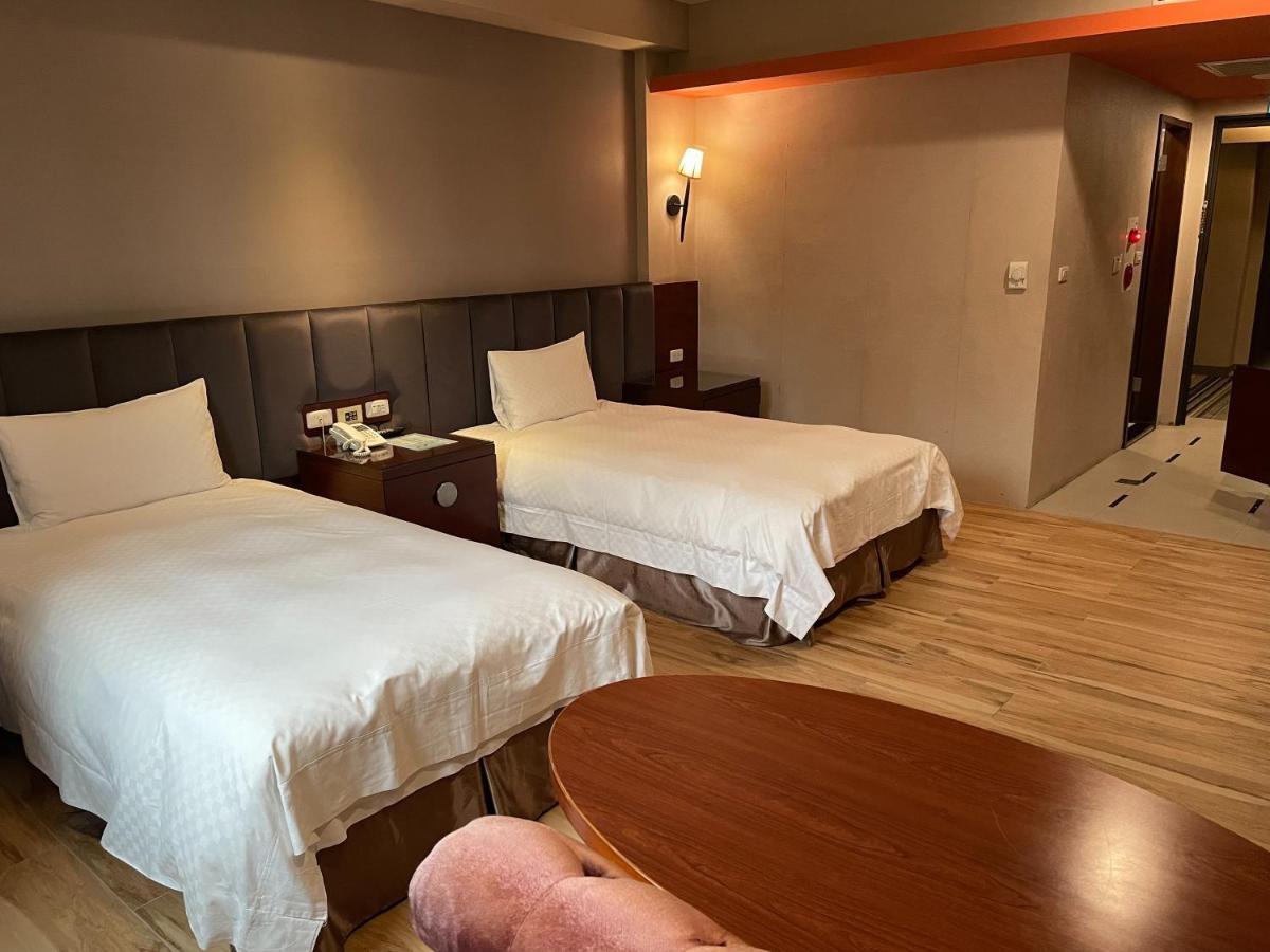 Chia Shih Pao Hotel Taibao Esterno foto
