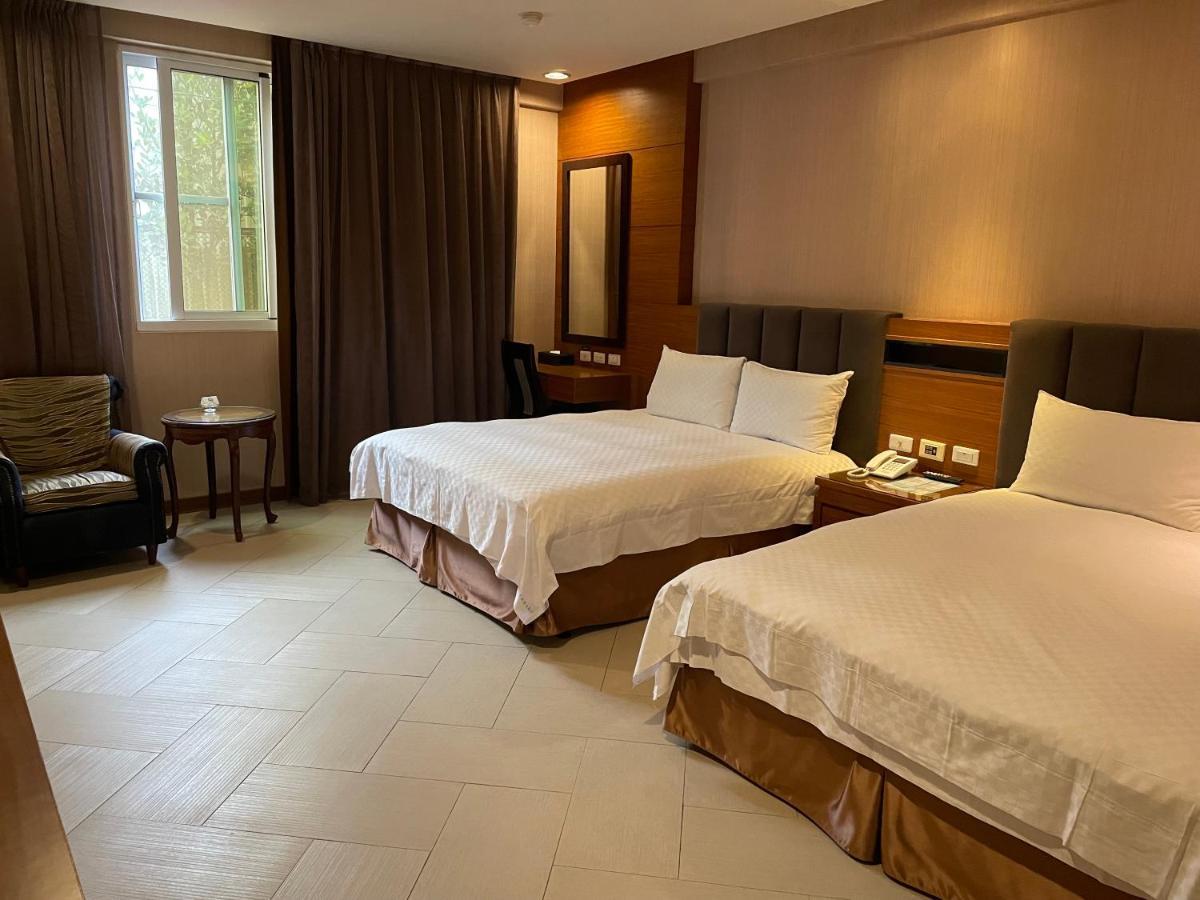 Chia Shih Pao Hotel Taibao Esterno foto