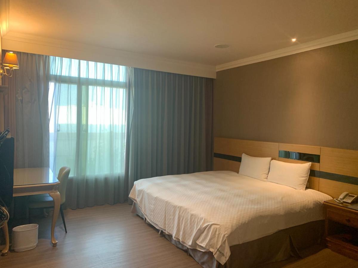 Chia Shih Pao Hotel Taibao Esterno foto