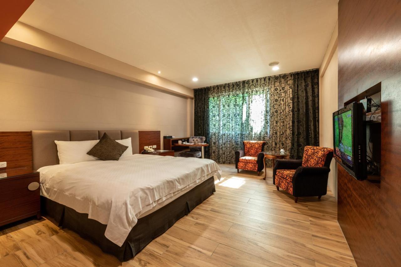 Chia Shih Pao Hotel Taibao Esterno foto