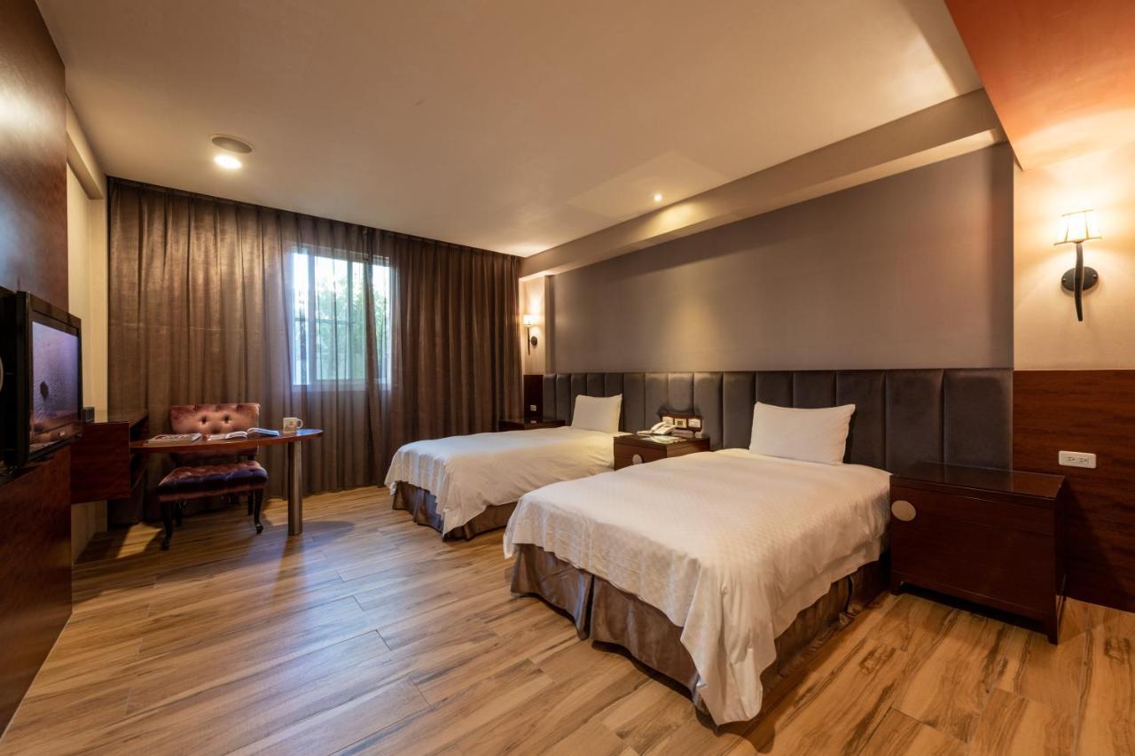 Chia Shih Pao Hotel Taibao Esterno foto
