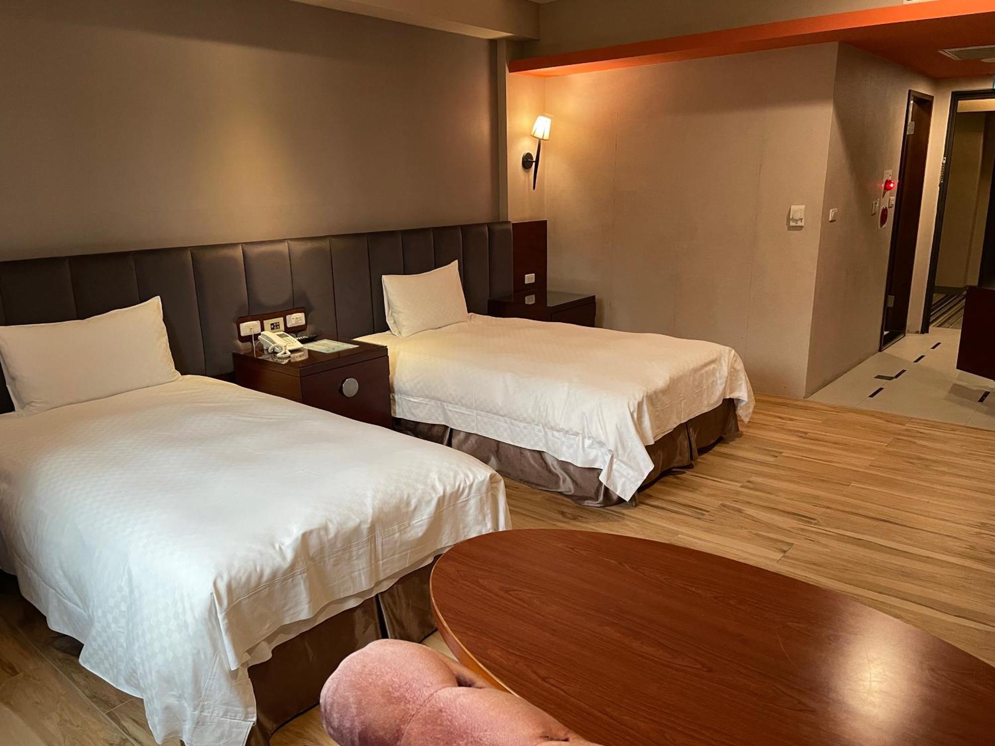 Chia Shih Pao Hotel Taibao Esterno foto
